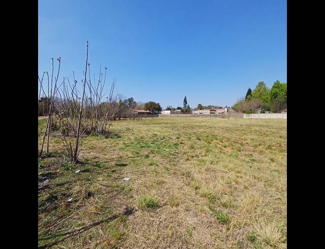2,000M² VACANT LAND FOR SALE IN HENLEY ON KLIP